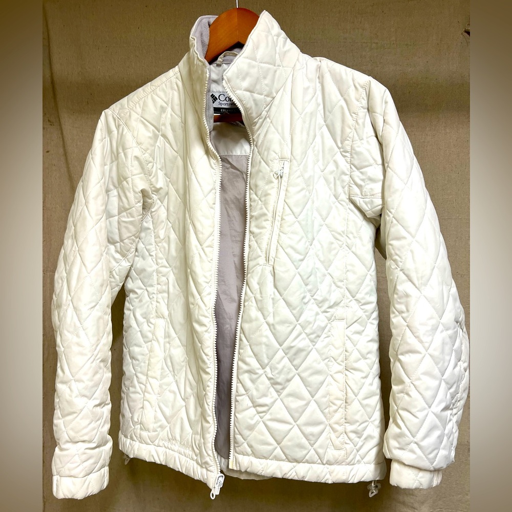 Columbia women’s cream white quilted sportswear jacket